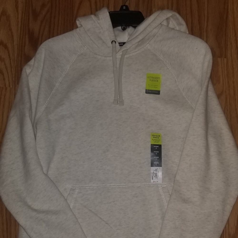 Men's pullover hoodie kangaroo pocket